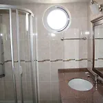فندق Alkan