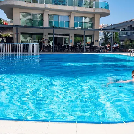 Alkan Hotel 3*