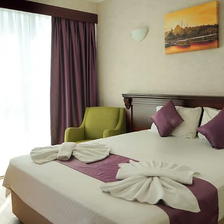 Alkan ホテル マルマリス