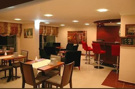 Alkan Hotell 3*